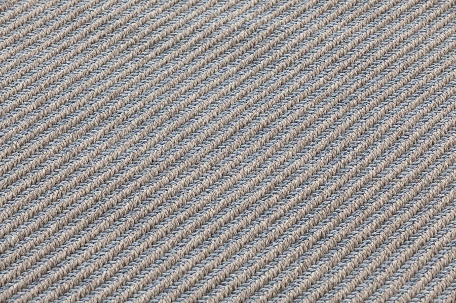 gl-blue-rug-diag-alm-blue-det-2.jpg