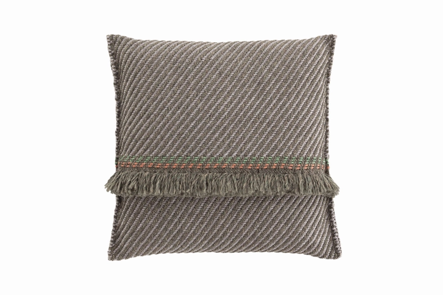 gl-green-cushion-diag-aloe-opal.jpg