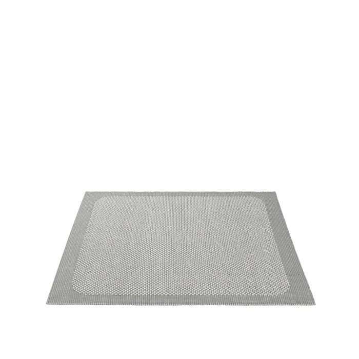 Pebble-rug-170x240-light-grey-Muuto-5000x5000-hi-res_(150).jpg