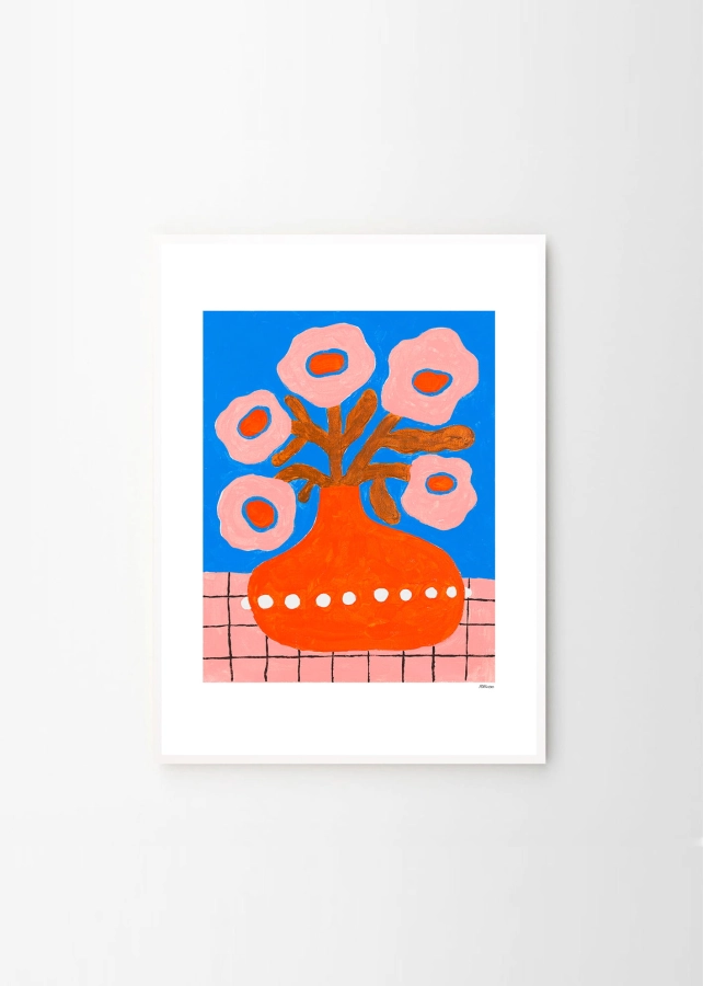 Madelen_Mollard_Flowers_In_a_Pearl_Vase_Frame_White_Oak_Low_Res.jpg