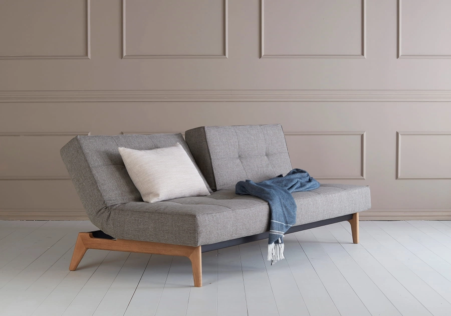 Splitback-eik-sofa-bed-521-e1.jpg