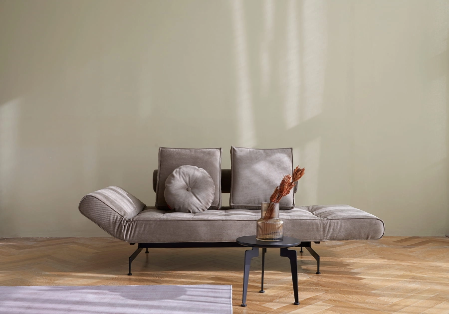 Ghia-laser-daybed-316-e2.jpg