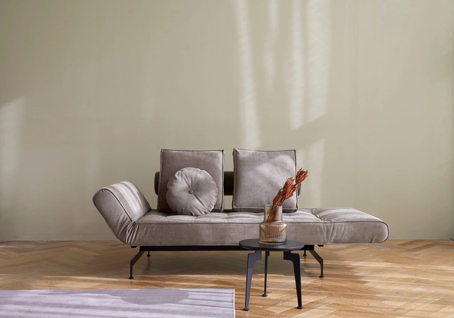 Ghia-laser-daybed-316-e3.jpg