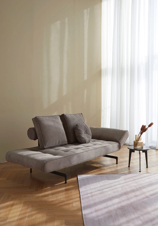 Ghia-laser-daybed-316-e12.jpg