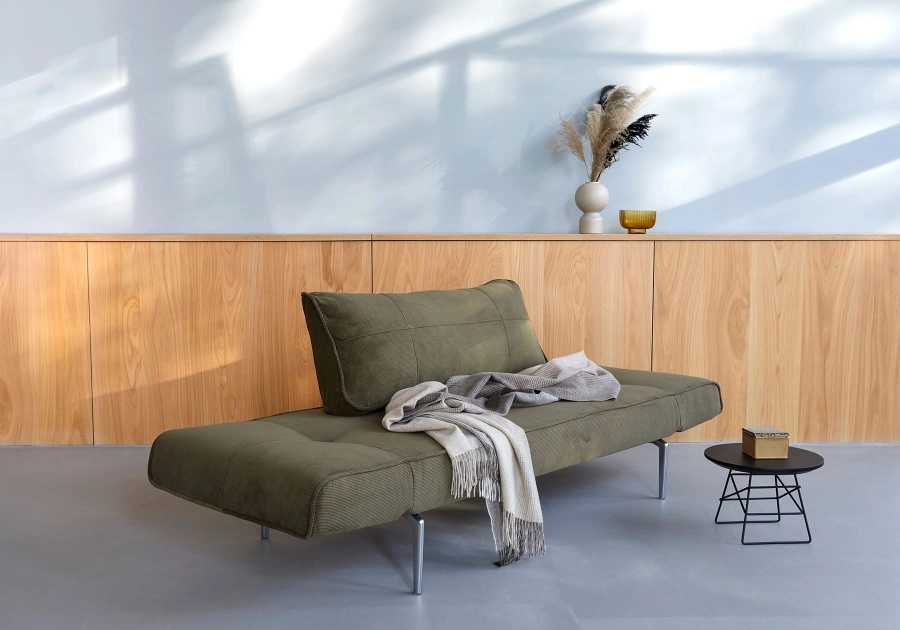 Zeal-alu-daybed-316-e1.jpg