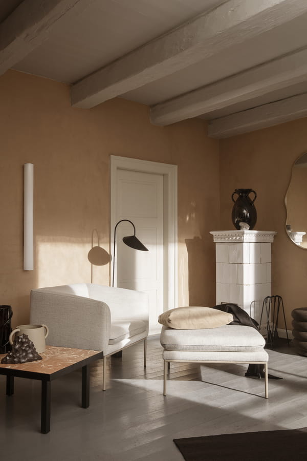 fermLIVING-ArumFloorLamp-Turn1Seater-image (1).jpg