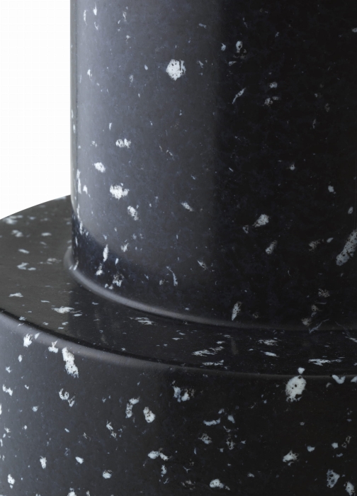603006_Bit_Stool_Black_02-kopi.jpg
