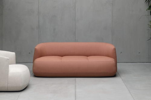 rooms-kristalia-brioni-up-sofa-fotel9-scaled-e1603888288969.jpg