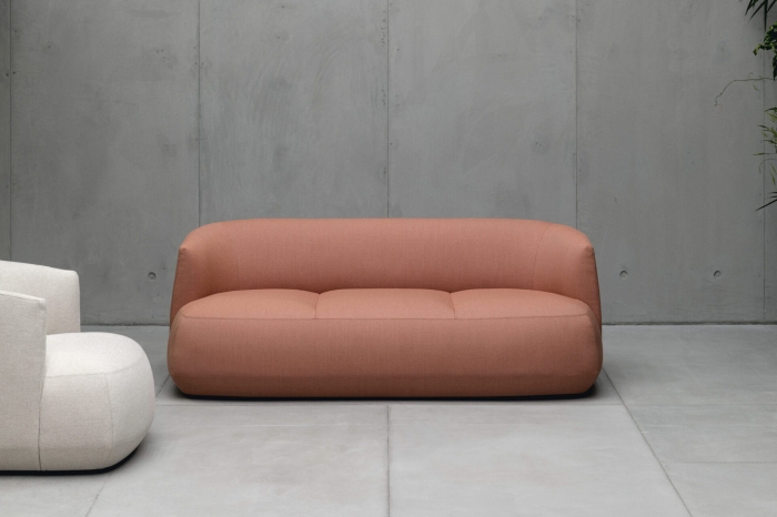rooms-kristalia-brioni-up-sofa-fotel9-scaled-e1603888288969.jpg