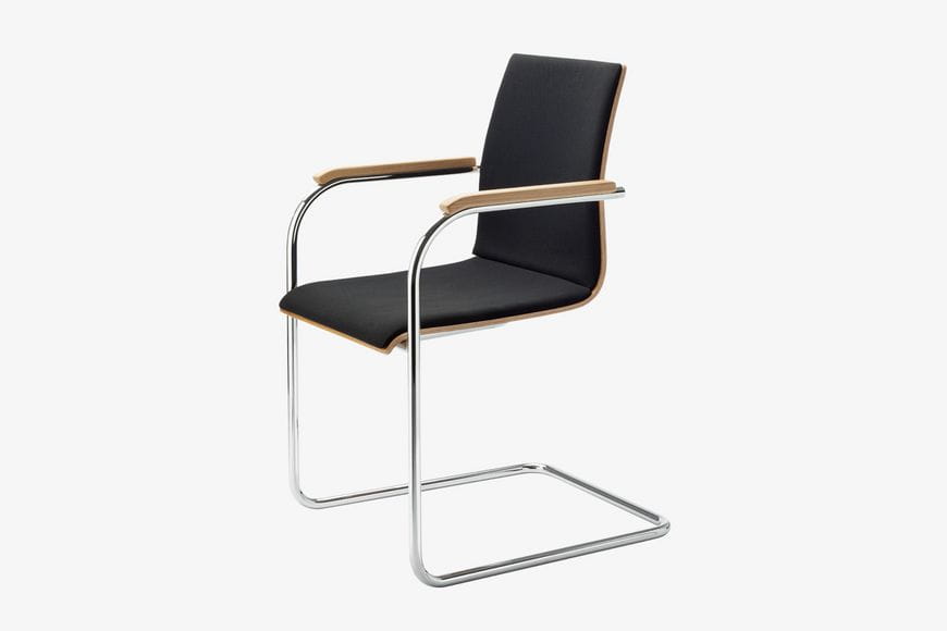 csm_Thonet_Stuhl__S_53_PF__Eiche_FS0_1_935d3efd19.jpg