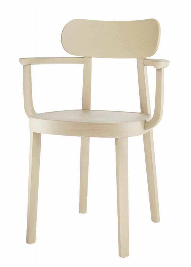 Thonet_118MF_TP107_beauty.jpg
