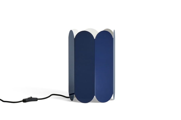 9367011309000_Arcs Shade cobalt blue 02.jpg