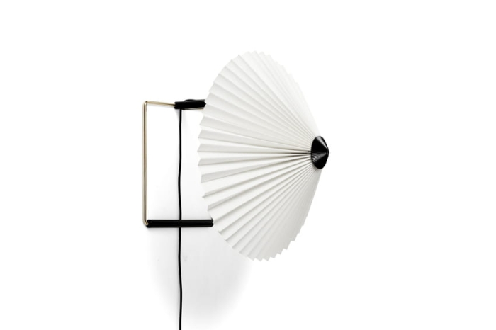 4191261009000_Matin Wall 300 white shade.jpg