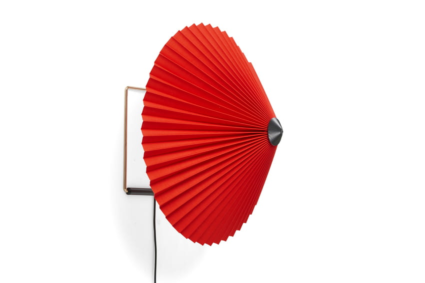 4191272009000_Matin Wall 380 bright red shade.jpg