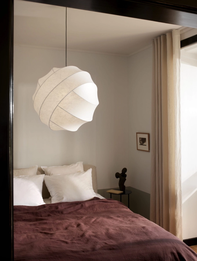 279113_turner_65_pendant_pholc_broberg__ridderstrale_lighton_V2-2-1450x1920.jpg