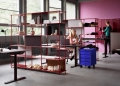 montana_office_s03_hilow_montanafree_beetroot_officeunit_monarch_lockers_beetroot_personality_w.jpg