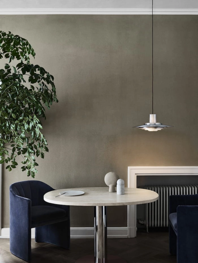ATD_Location_2019_Loafer_SC24_Mezcla_JH22_P376_KF1_Light.jpg