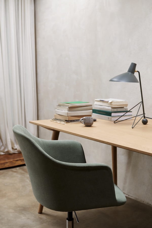 ATD_2021_Retail_Rely HW55_In Between SK5_Tripod HM9.jpg