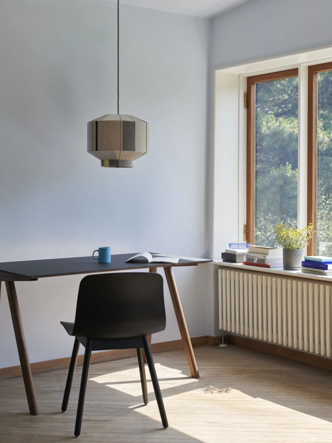 CPH 90 charcoal lino wb lacquer walnut base_AAC 12 Eco eco black wb lacquer walnut base_Bonbon Shade 380 city.jpg