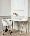 Cloche mocca anodised_AAC 53 Soft Mode 009 Clavicle black base_CPH 90 Desk off white lino wb lacquer oak.jpg