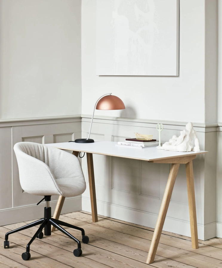Cloche mocca anodised_AAC 53 Soft Mode 009 Clavicle black base_CPH 90 Desk off white lino wb lacquer oak.jpg
