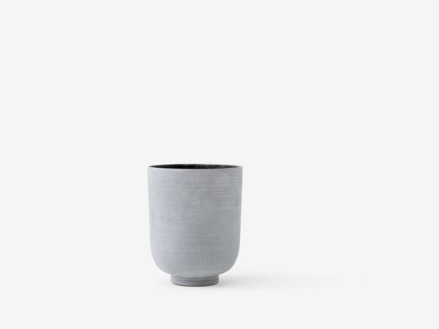 Collect _&nbsp;Planter SC72_Slate.jpg