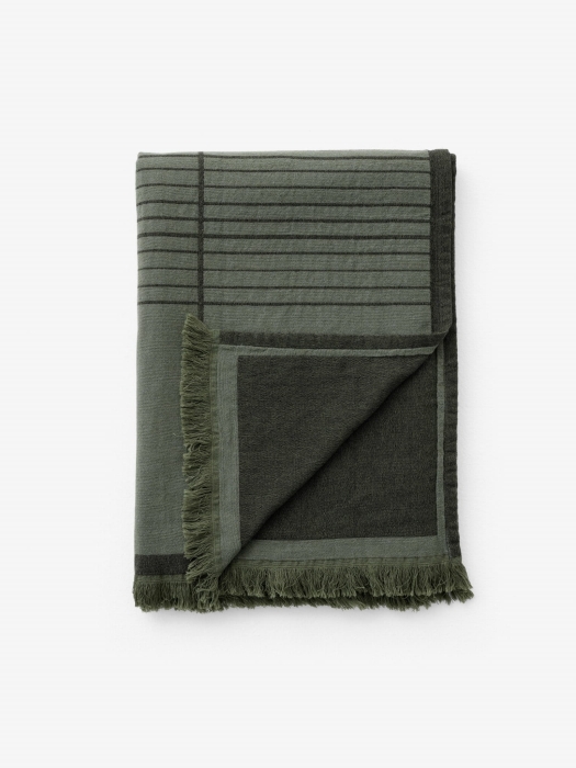Untitled AP10_Dark Green_fold.jpg