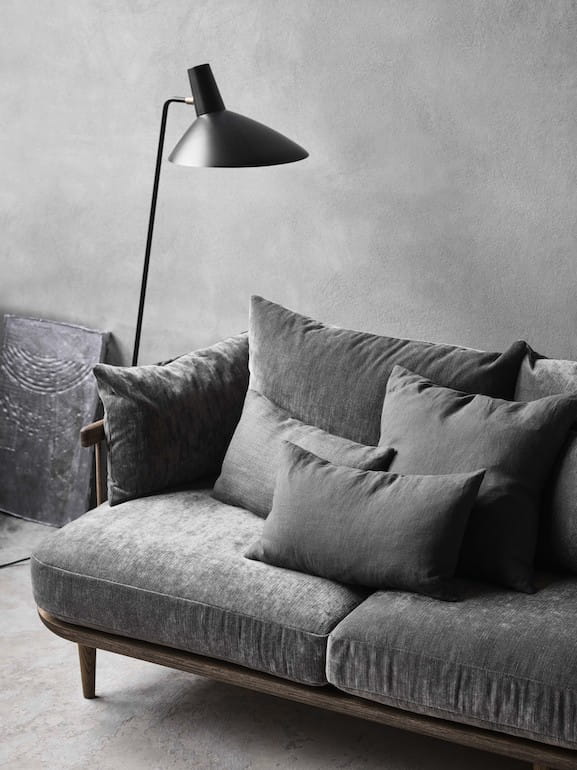 ATD_lifestyle_2020_Fly_SC3_Tripod_HM8 &amp;tradition Collect Heavy Linen Cushion SC27 &amp; SC28 Linen Cushion SC27.jpg