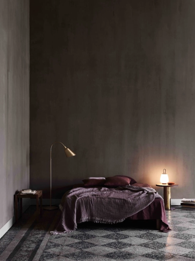ATD_lifestyle_2020_Bellevue_AJ7_Lucca_SC51_Mezcla_JH19-Tradition-Collect-Heavy-Linen-Cushion-SC28-Linen-Cushion-SC27-SC28-Cotton-Throw-SC33-Linen-Bedspread_web-1200x1600.jpeg