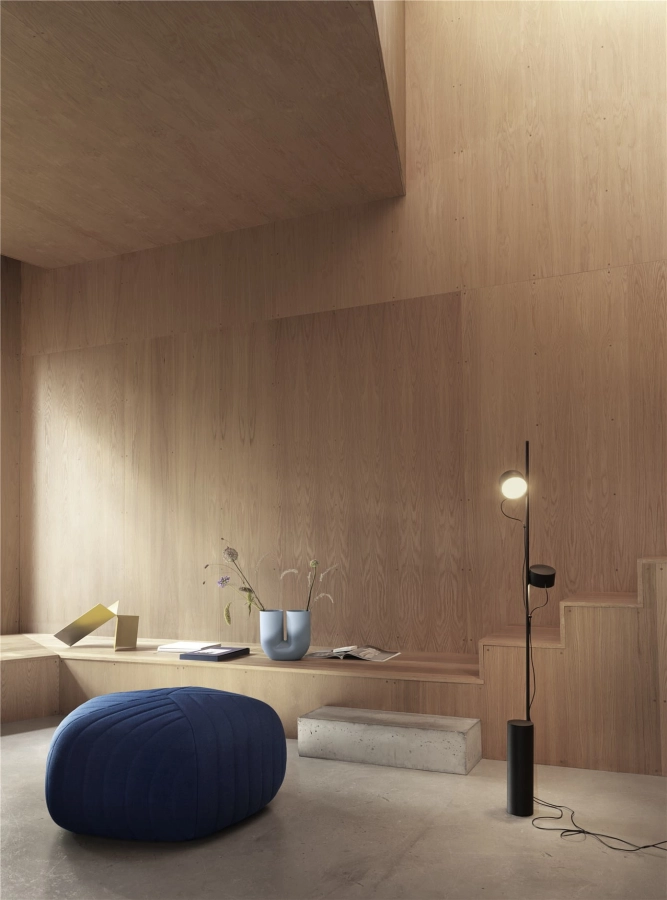 post-floor-lamp-five-pouf-remix-773-kink-vase-muuto-org.jpg