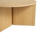 9440331009000_Slit Table Wood Round XL wb lacquer oak_detail 02.jpg