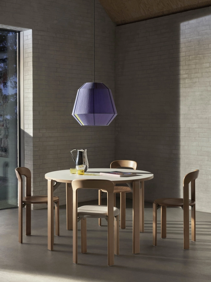 Bonbon Shade 500 lavender_Rey Chair golden wb lacquer beech_Rey Dining Table ivory golden wb.jpg