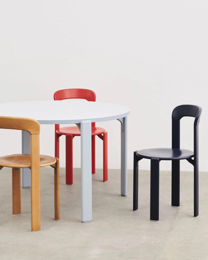 Rey Chair deep blue wb lacquer beech_Rey Chair scarlet red wb lacquer beech_Rey Table gull laminate slate blue wb lacquer beech.jpg
