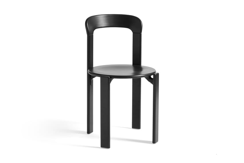 9453111009000_Rey Chair deep black wb lacquer beech.jpg