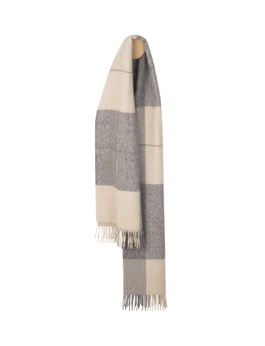 Praque_scarf-Scarf-40007-5_eb5dcdb2-f7d8-4706-8505-4f4b35724bde_1800x1800.jpg.webp