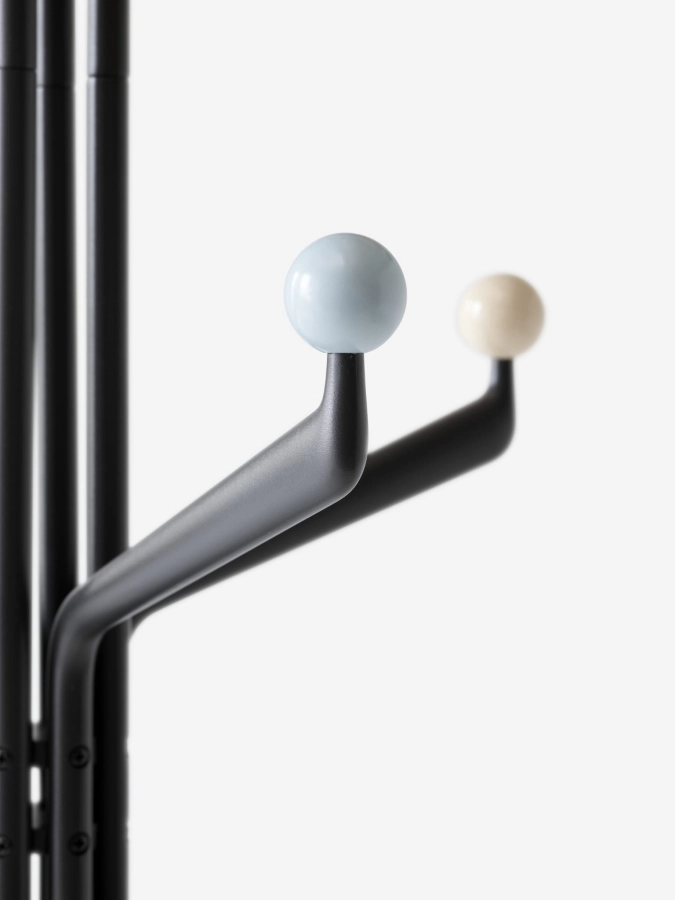 Capture SC77 Coat-Stand-Graphite-Multicolour-detail (1).jpg