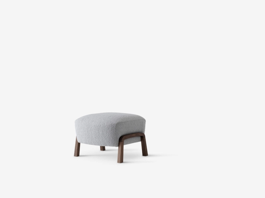 Wulff Pouf ATD3_Oiled Walnut w. Karandash 005-side.jpg