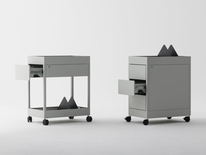 New Order Trolley A 1 Drawer w. Tray Top_light grey_New Order Trolley B 3 drawer w. Tray Top_ligth grey.jpg