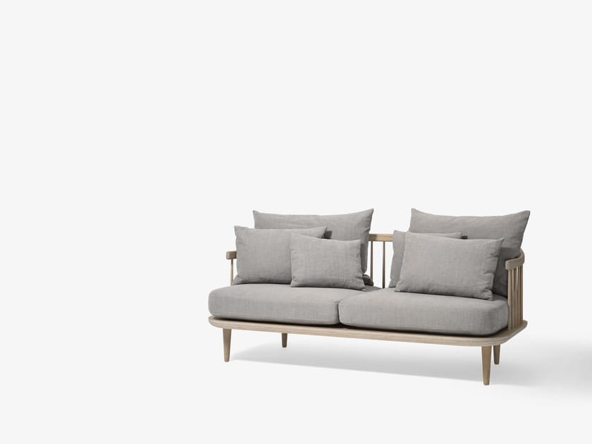 Fly SC2 in White Oiled Oak w. Hot Madison 094.jpg