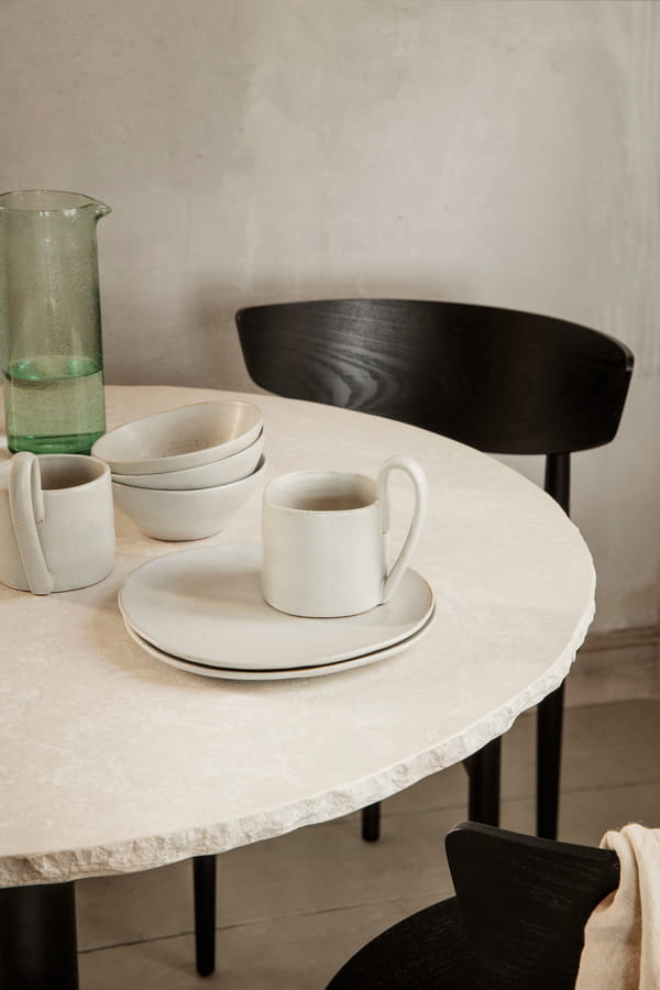 fermLIVING-SS22-MineralDiningTable-OliJug-image-1.jpg