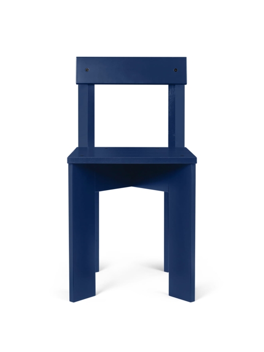 fermLIVING-SS22-ArkDiningChair-Blue-1104265722-pack-1.jpg