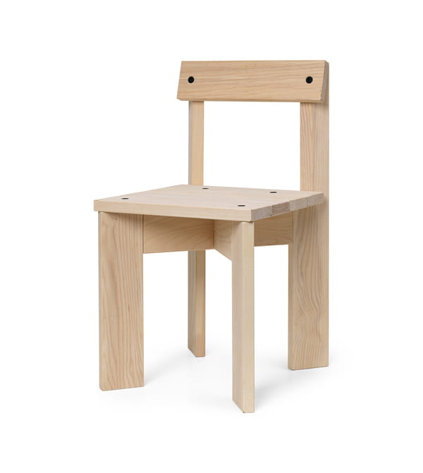 fermLIVING-SS22-ArkKidsChair-Ash-1104265723-pack-3.jpg