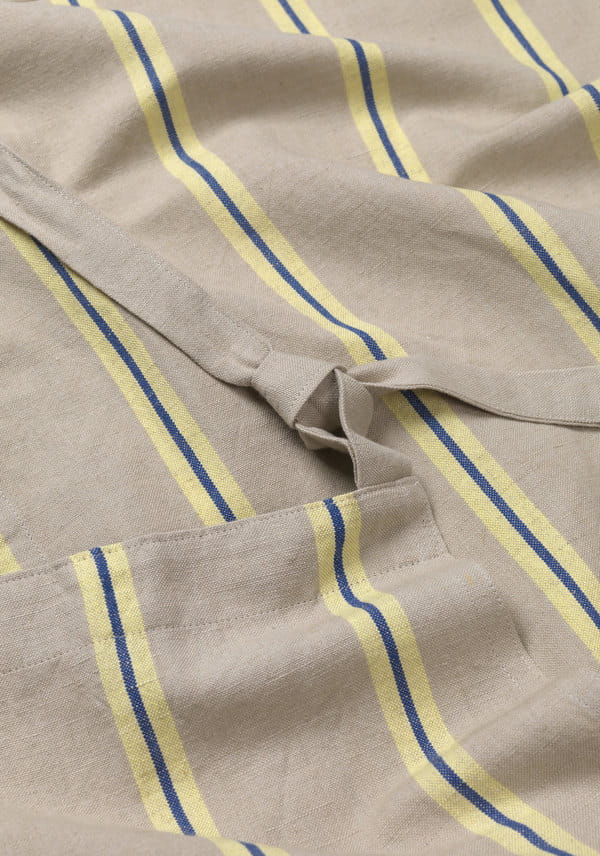 fermLIVING-SS22-HaleApron-Oyster-Lemon-BrightBlue-1104265370-pack-2.jpg