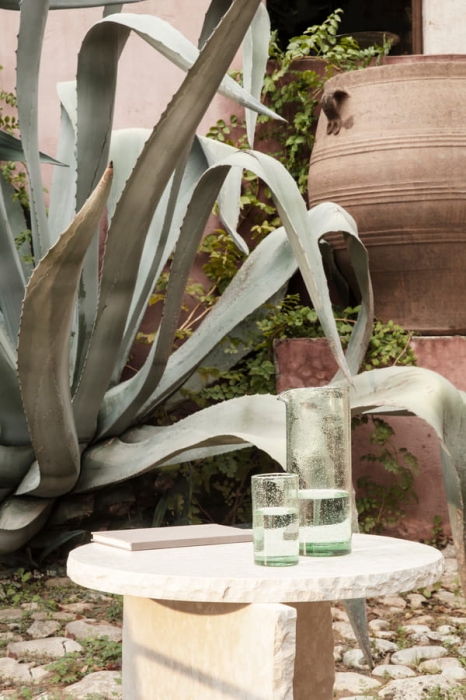 fermLIVING-SS22-OliWaterGlassTall-OliJug-image-1.jpg