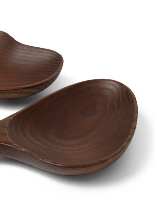 fermLIVING-SS22-OsSaladServers-DarkBrown-1104265617-pack-2.jpg