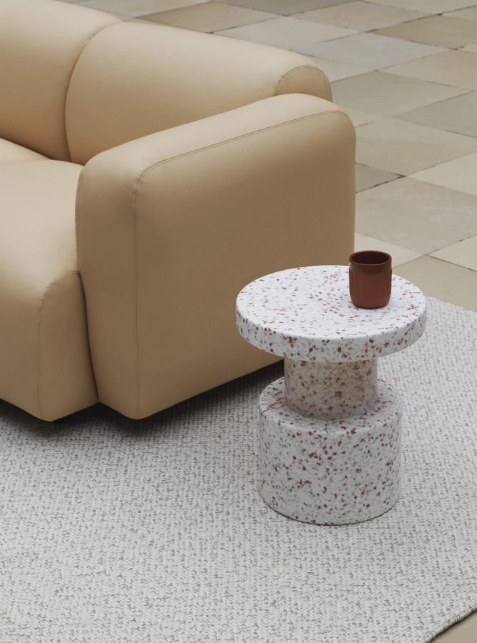 2021_Swell_Sofa_3seater_Ultra_41572_Bit_Stool_White_01-kopi.jpg