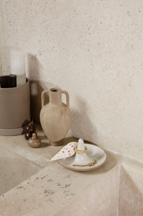 fermLIVING-SS22-RingCone-OffWhiteSpeckle-image-1.jpg