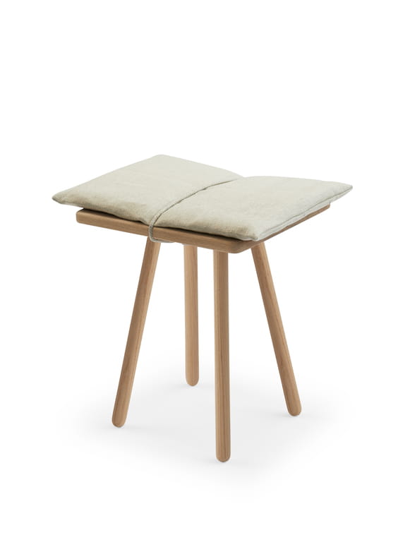 1930380 Georg Stool, Linen.jpg