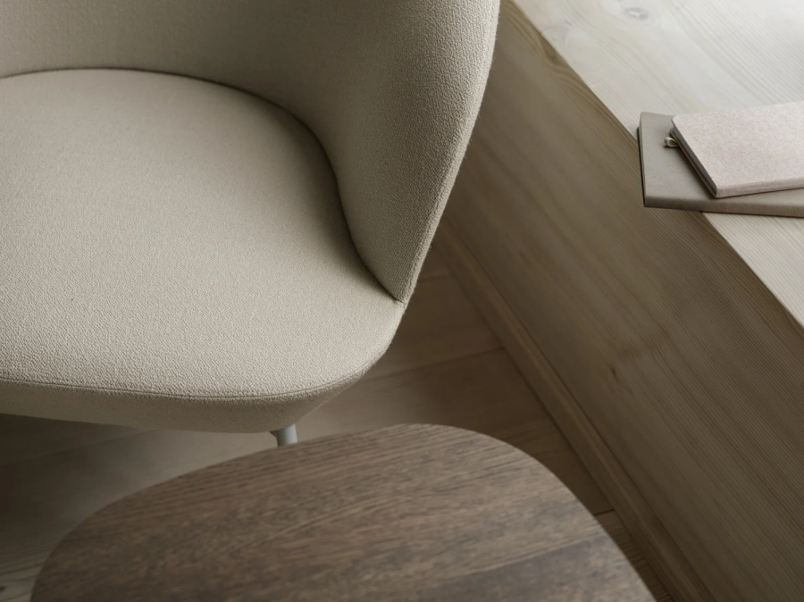 17102-oslo-lounge-chair-tube-base-grey-vidar-146-soft-side-45x45-smoked-oak-black-org.webp