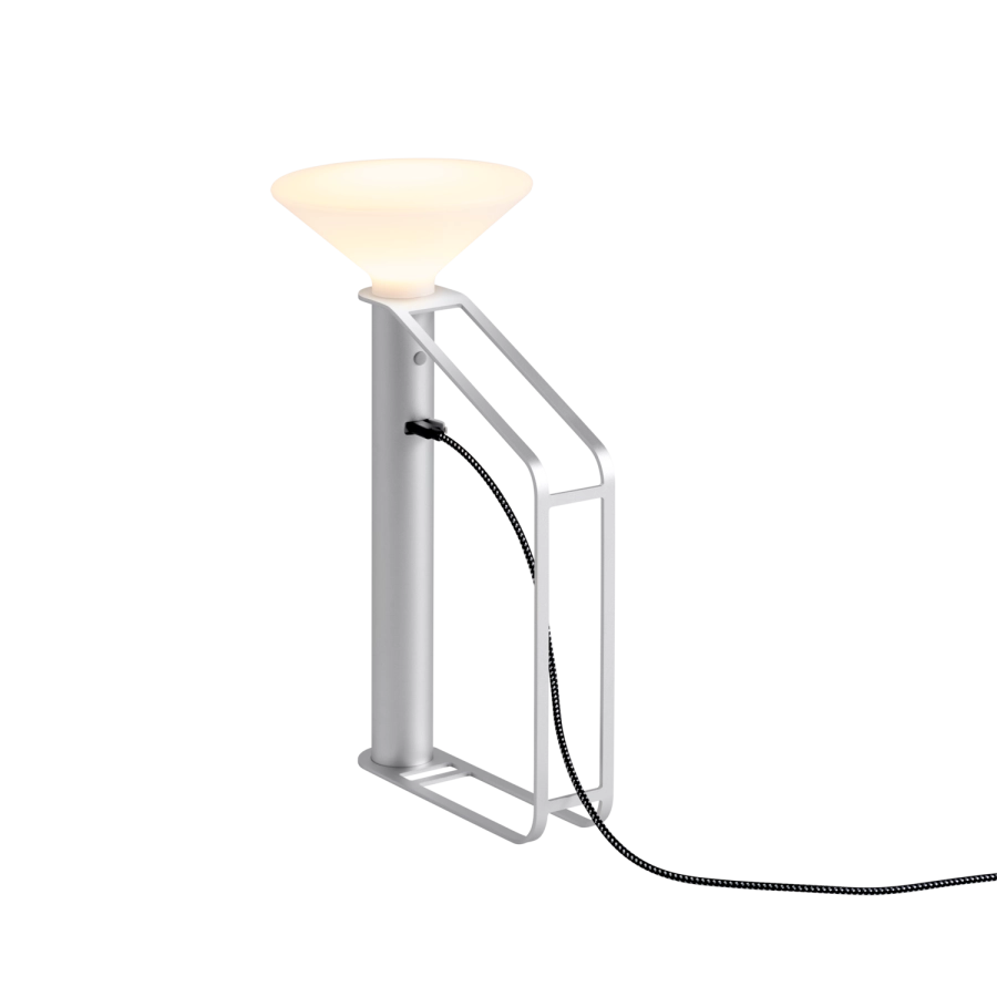 17233-piton-portable-lamp-aluminum-w-cable-muuto-6192x6192-org-221307171356.tif.png
